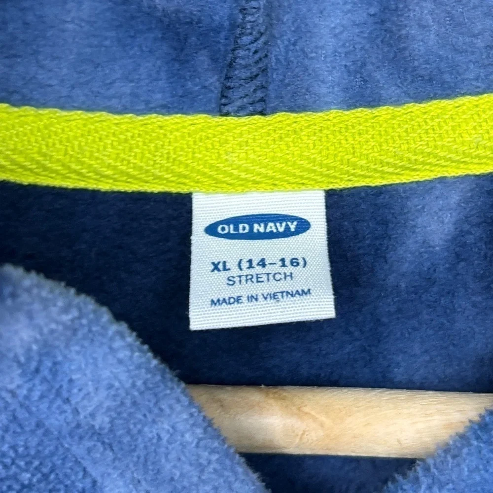 Old Navy questions leave